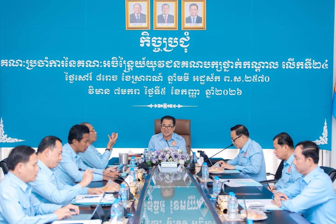 ជំនួយសប្បុរសធម៌ដល់គ្រួសារខ្វះខាត-9